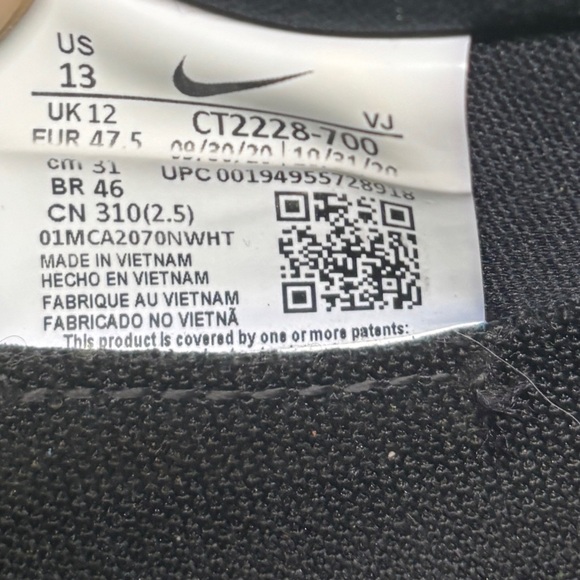 Men’s Nike ZoomX Invincible Run Flyknit size 13 - Picture 11 of 11